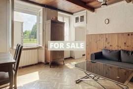 Former Farm House With Outbuildings