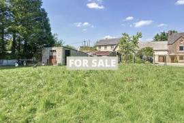 Former Farm House With Outbuildings