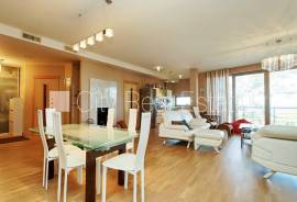 Apartment for rent in Jurmala, 162.00m2
