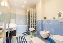 Apartment for rent in Jurmala, 162.00m2