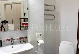 Apartment for rent in Riga, 84.00m2