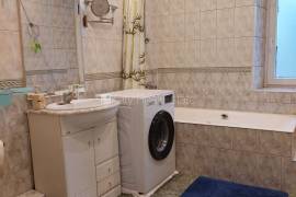 Apartment for rent in Riga, 125.00m2