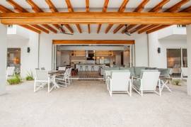 Casa Perla: Oceanfront House For Sale in Playa Langosta