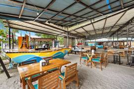 Beachfront Restaurant: Titled Beachfront Land Included in Sale! Great Business Opportunity!