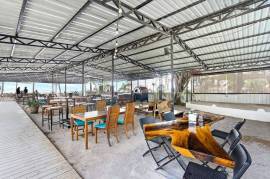 Beachfront Restaurant: Titled Beachfront Land Included in Sale! Great Business Opportunity!