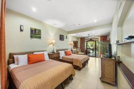 Tamarindo Boutique Hotel 175m from the Beach: Bohemian Oasis & Turnkey Income Opportunity in Costa Rica