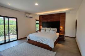 Llama Del Bosque #27 in Reserva Conchal, CR