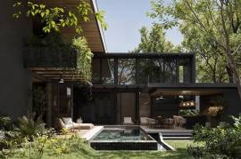 Casa Araza: Refined Tropical Architecture Steps from Playa Grande