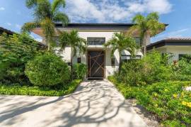 Casa Almendra: Surf, Sand & Serenity, Modern Tropical Living in Hacienda Pinilla