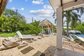 Les Voiles Blanches: Turnkey Boutique Luxury Lodge Near Tamarindo, Costa Rica