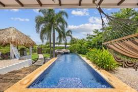 Les Voiles Blanches: Turnkey Boutique Luxury Lodge Near Tamarindo, Costa Rica