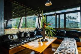 Celeste Mountain Lodge: Mountain Hotel/Resort/Hostel For Sale in Bijagua