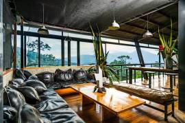 Celeste Mountain Lodge: Mountain Hotel/Resort/Hostel For Sale in Bijagua