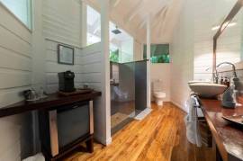 Mikado Natural Lodge: Turnkey Eco Lodge with Ocean Views & Expansion Potential in Guanacaste