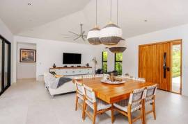 Casa Angelina: Luxury 4-Bedroom Home with Pool in Hacienda Pinilla, Steps from the Beach Casa Angelina: Luxury 4-Bedroom Home with Pool in Hacienda Pinilla, Steps from the Beach