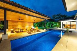 Casa Angelina: Luxury 4-Bedroom Home with Pool in Hacienda Pinilla, Steps from the Beach Casa Angelina: Luxury 4-Bedroom Home with Pool in Hacienda Pinilla, Steps from the Beach