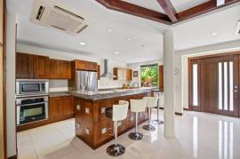 Villa Carao 12: Luxury Golf Course Estate in Reserva Conchal, Costa Rica