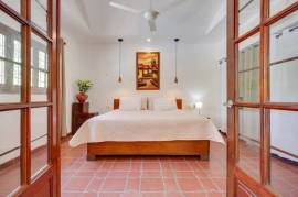 Villa La Josefina: Exclusive Estate with Three Villas and Two Pools in La Josefina, Tamarindo