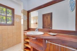 Villa La Josefina: Exclusive Estate with Three Villas and Two Pools in La Josefina, Tamarindo