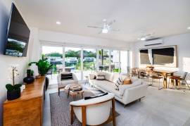 The Enclave: Ultra-Modern 5 Bedroom Villa Located Minutes From the Beach!
