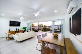 The Enclave: Ultra-Modern 5 Bedroom Villa Located Minutes From the Beach!