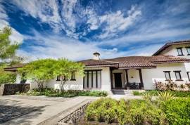 Los Malinches #11: Luxury Colonial-Style 4-Bedroom Home in Hacienda Pinilla, Costa Rica