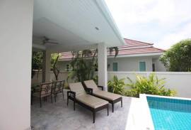 Luxury 3 Bed Pool Villa - Amazing Condition