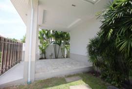 Luxury 3 Bed Pool Villa - Amazing Condition