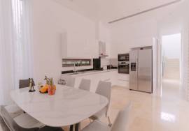 4 Bedroom Sea View Villa - St. George, Peyia, Paphos