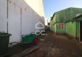 House with 2+2 Bedrooms in Benfeitoria - Arrifes - Ponta Delgada