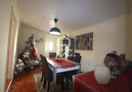 House with 2+2 Bedrooms in Benfeitoria - Arrifes - Ponta Delgada