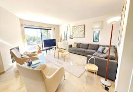 Elegant 3+1 Bedroom Villa with Panoramic Sea & Countryside Views near Loulé