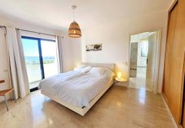 Elegant 3+1 Bedroom Villa with Panoramic Sea & Countryside Views near Loulé