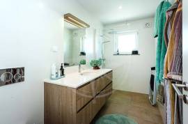 Tavira 4 Bed villa with heated pool, garden & energy-smart year-round comfort