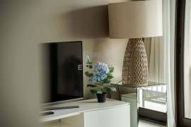 EXCELLENT 2 BEDROOM APARTMENT ON ESTRADA MONUMENTAL WITH SEA VIEW