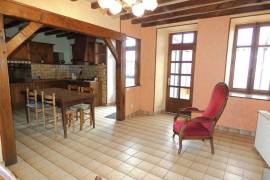 Detached Country House with Outbuilding