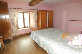 Detached Country House with Outbuilding