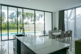 Brand New Five Bedroom Modern Villa with 18 meter Pool - 300 meters from Natai Beach