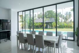Brand New Five Bedroom Modern Villa with 18 meter Pool - 300 meters from Natai Beach
