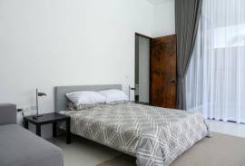 Brand New Five Bedroom Modern Villa with 18 meter Pool - 300 meters from Natai Beach